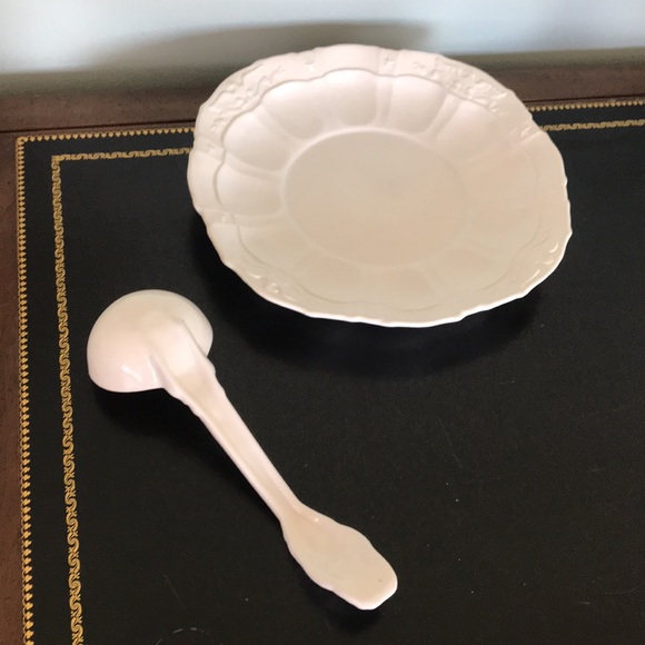 Soup Tureen- American Eagle 🦅 Decorate this piece. - Picture 15 of 16